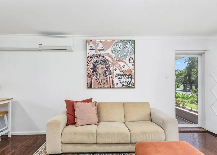 Surfside Escape - A Local Lifestyle At North Beach